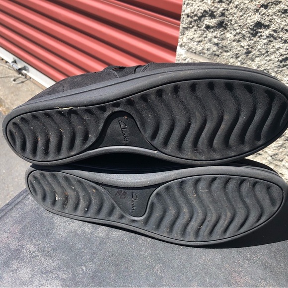 Clarks 27975 Canvas Loafers Cloud Steppers Black Slip on Comfort Shoes 11M - Picture 10 of 11